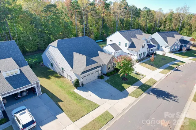 $465,000 | 5169 Devonshire Road, Denver, NC 28037