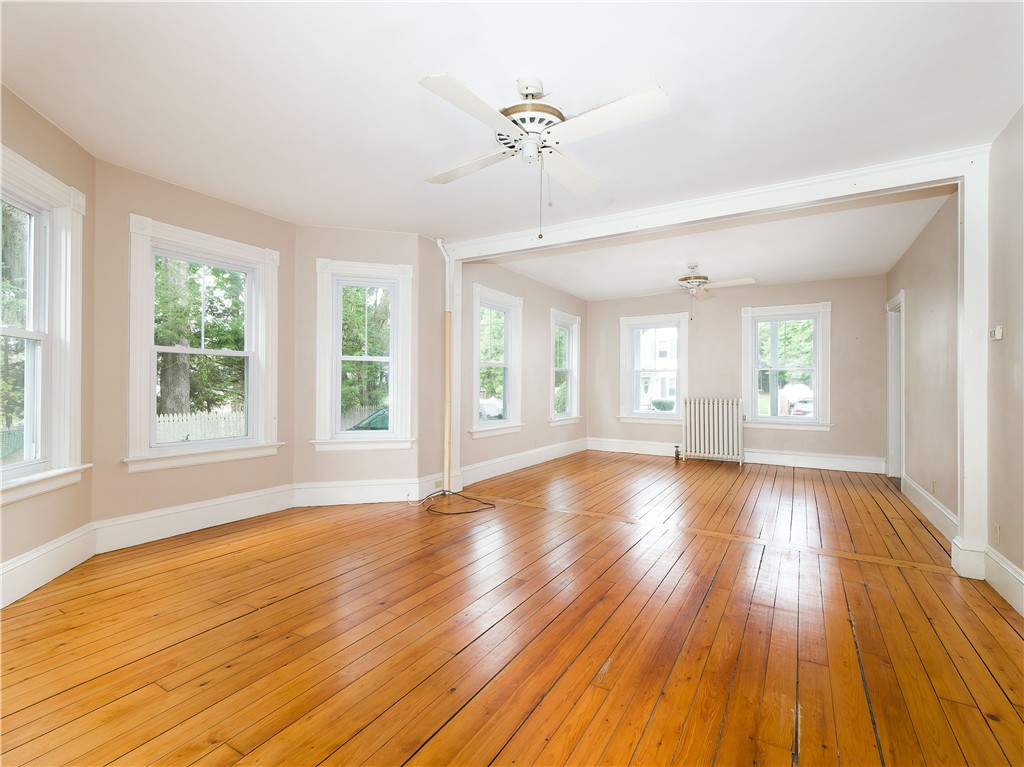 17 Maple Street Coventry, RI 02816 - Photo 9 of 49 Gallery Image 9