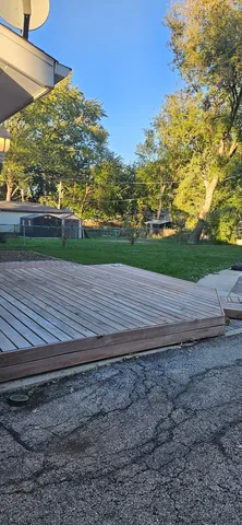 $2,800 | 1702 Knoll Avenue, McHenry, IL 60050