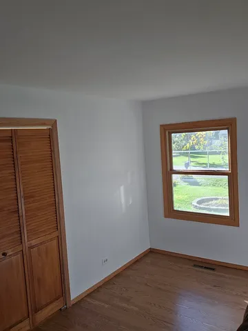 $2,800 | 1702 Knoll Avenue, McHenry, IL 60050