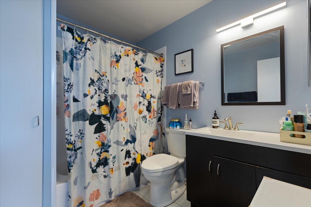 3713 Grand Boulevard, Unit 10 Brookfield, IL 60513 - Photo 14 of 27