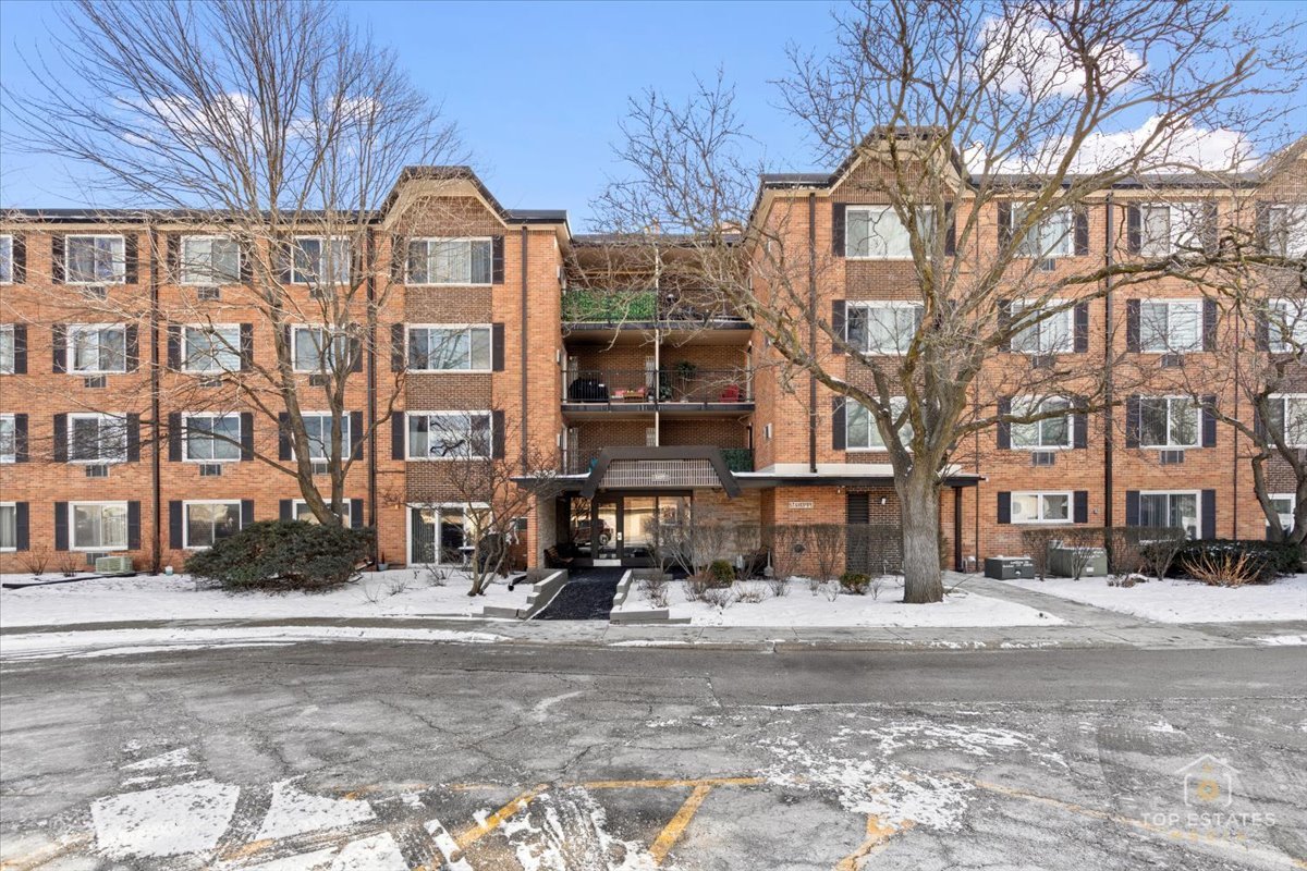 1107 South Old Wilke Road, Unit 208 Rolling Meadows, IL 60005 - Photo 1 of 43 Gallery Image 1
