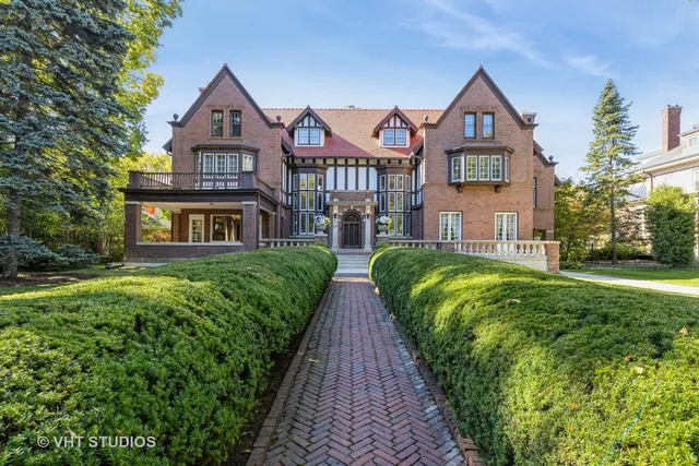 $2,599,000 | 1120 Forest Avenue, Evanston, IL 60202