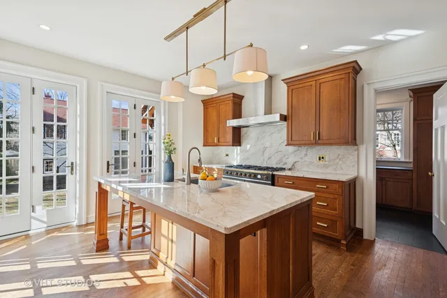 $2,599,000 | 1120 Forest Avenue, Evanston, IL 60202