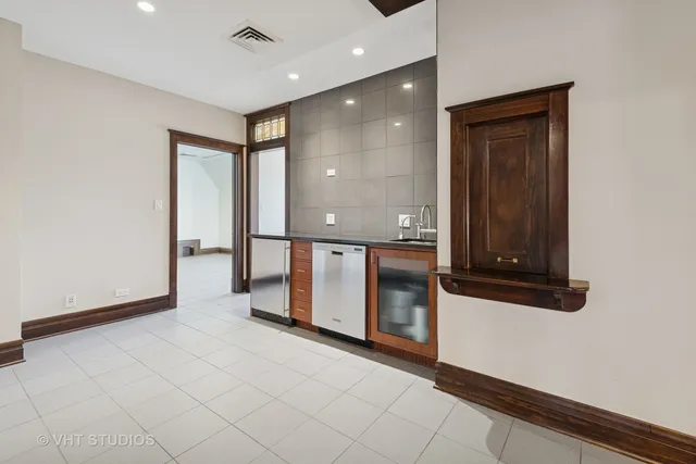 $2,599,000 | 1120 Forest Avenue, Evanston, IL 60202