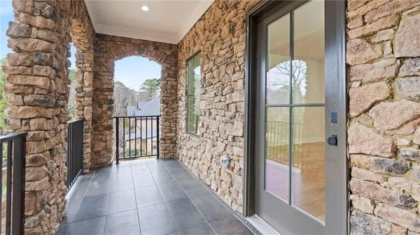 a view of entryway