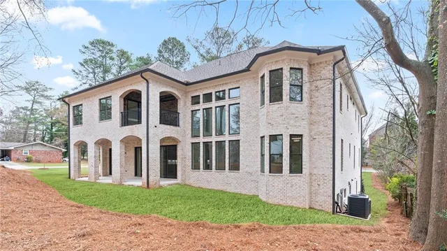$3,295,000 | 1694 Harts Mill Road Northeast, Brookhaven, GA 30319