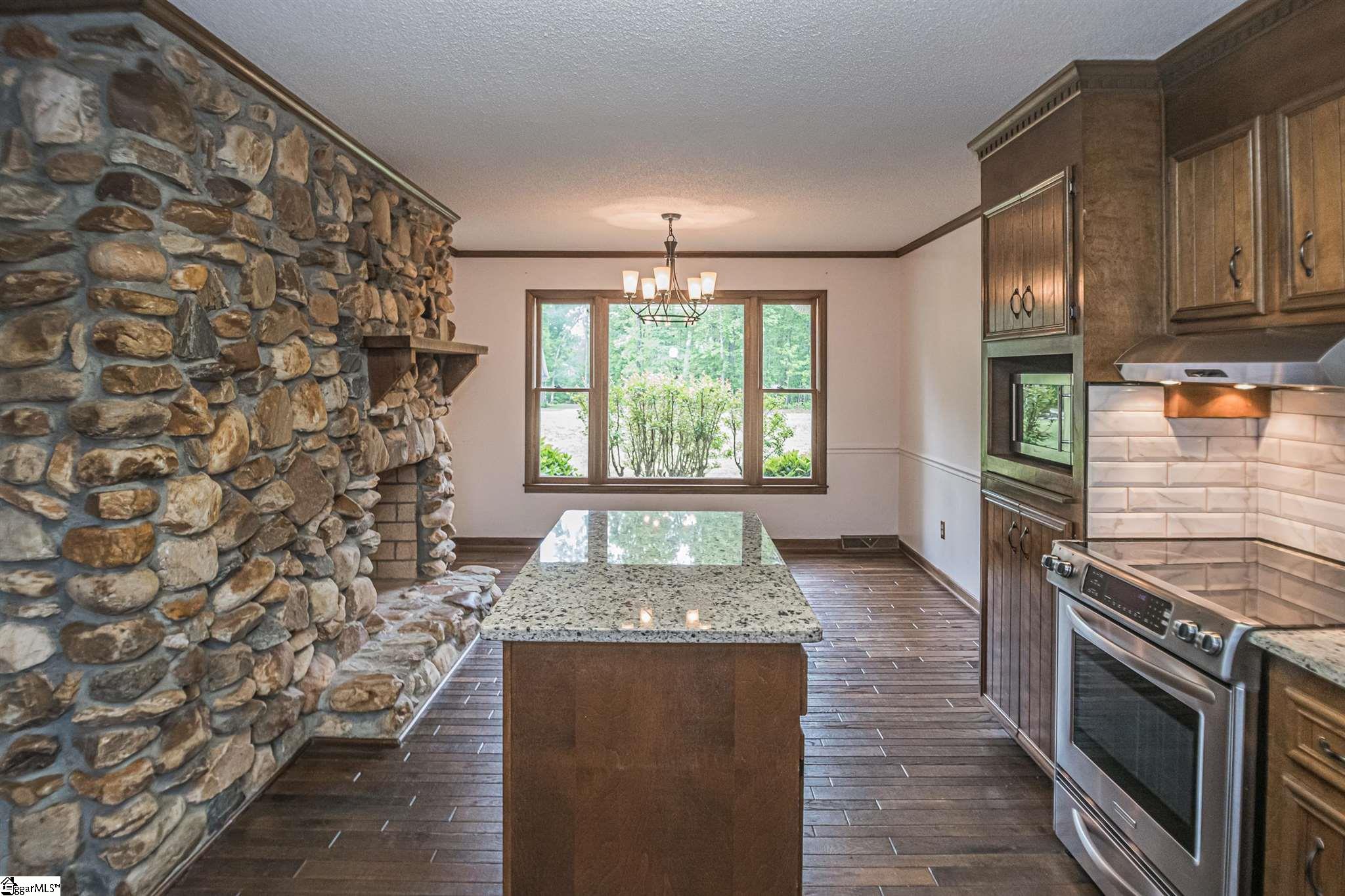 1017 Traynum Road Belton, SC 29627 - Photo 17 of 36