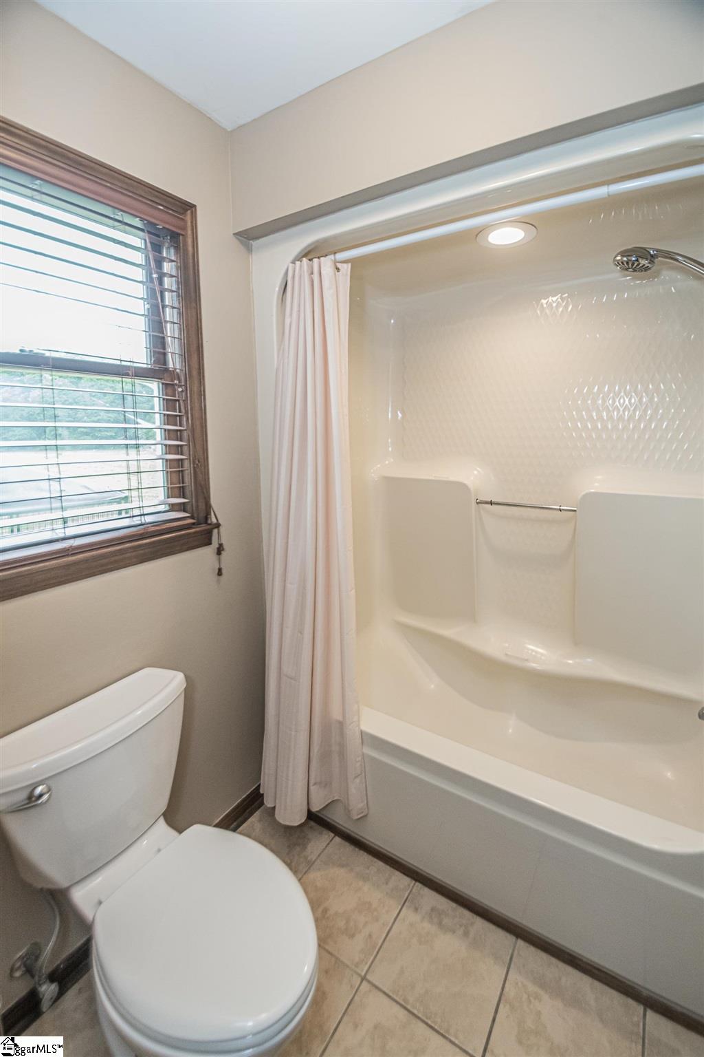 1017 Traynum Road Belton, SC 29627 - Photo 27 of 36