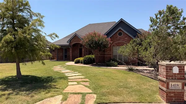 $495,000 | 1418 Rd Runner Court, Abilene, TX 79601