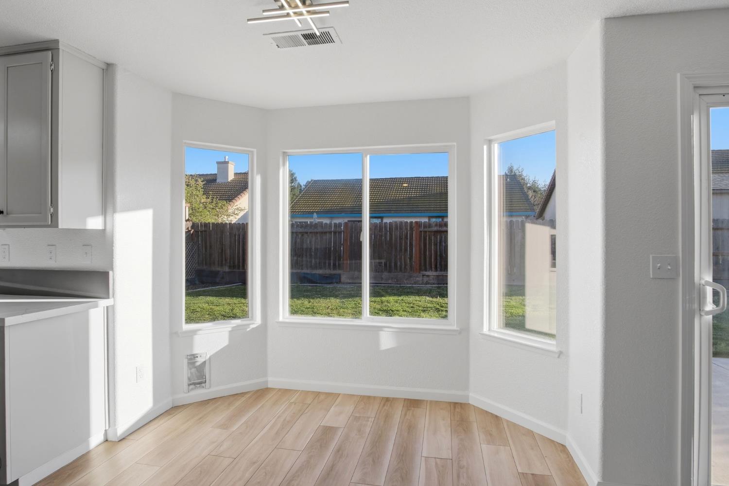 2808 Medinah Way Modesto, CA 95355 - Photo 11 of 32