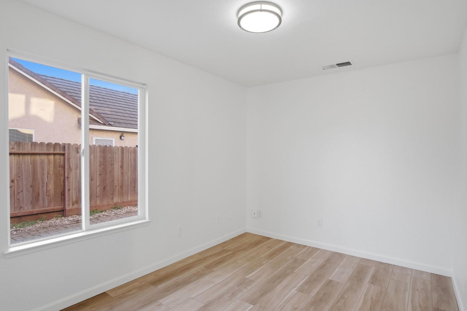 2808 Medinah Way Modesto, CA 95355 - Photo 16 of 32