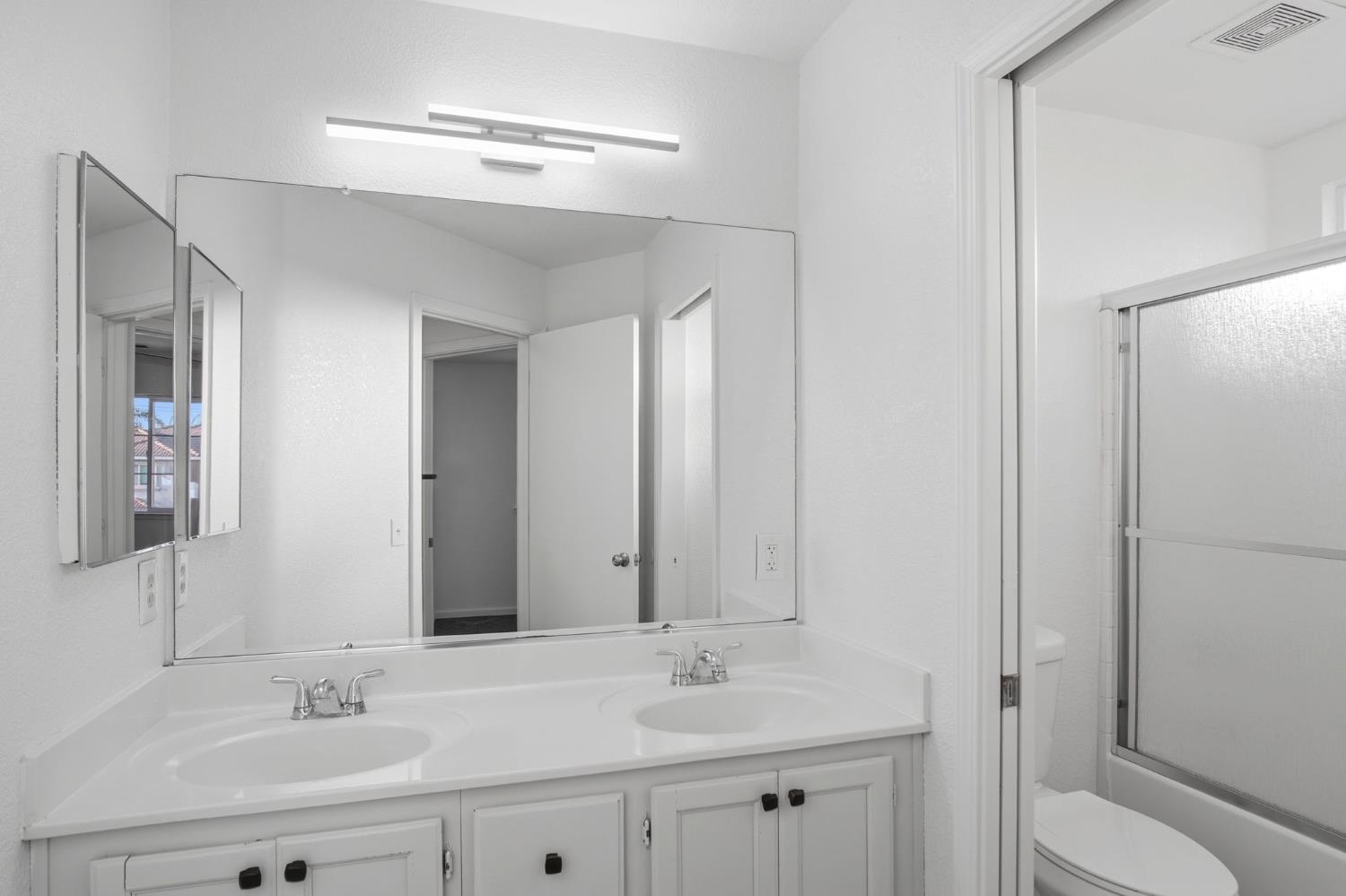 2808 Medinah Way Modesto, CA 95355 - Photo 26 of 32