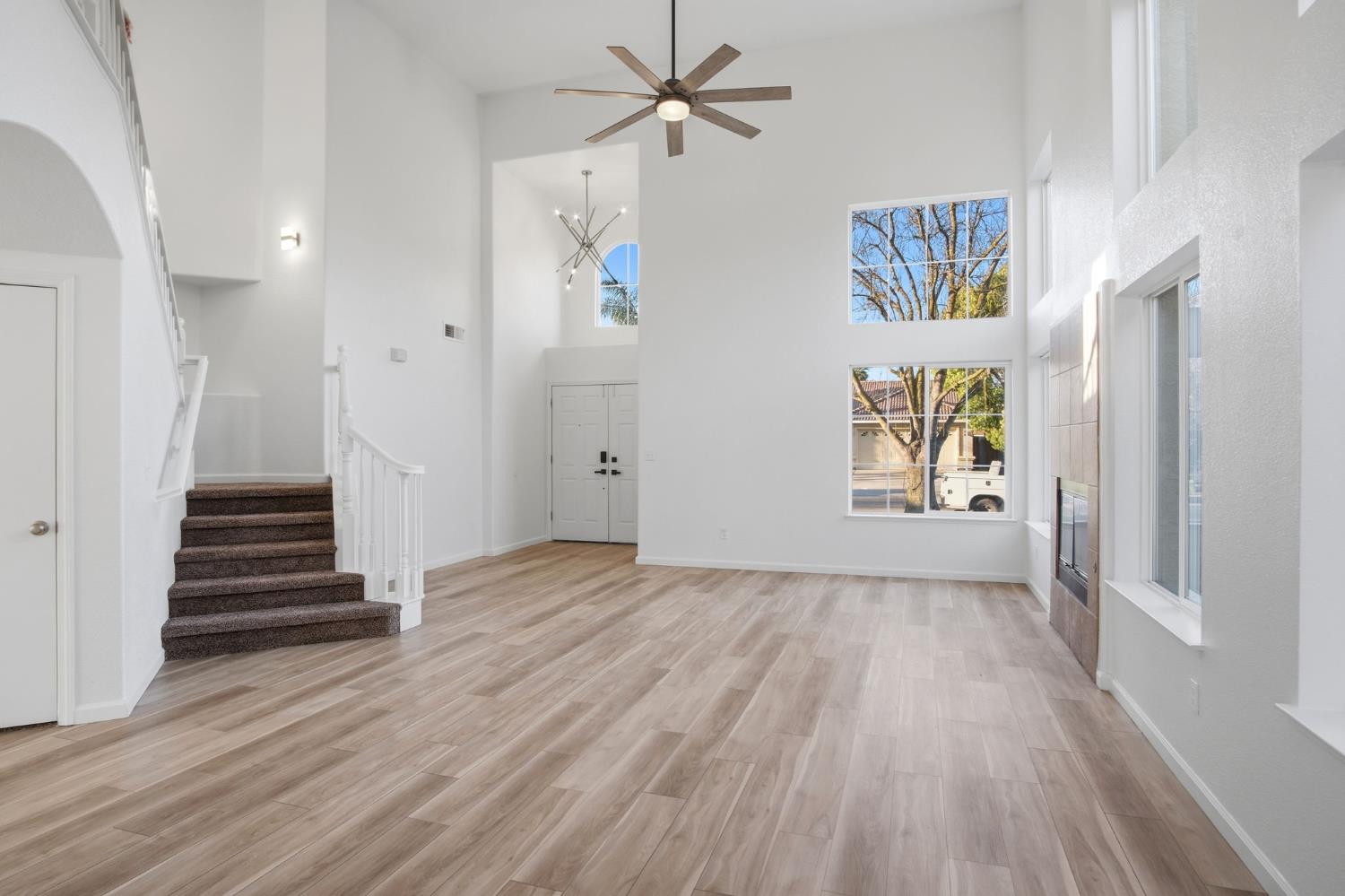 2808 Medinah Way Modesto, CA 95355 - Photo 6 of 32