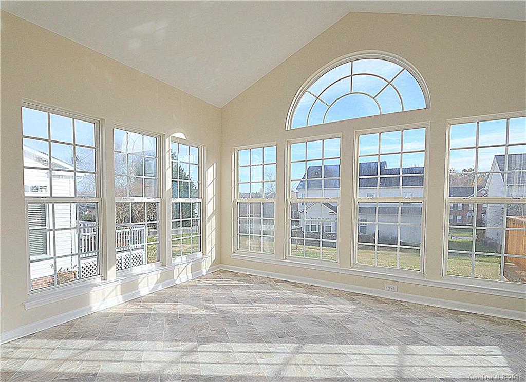 3933 Green Pasture Road Charlotte, NC 28269 - Photo 11 of 27