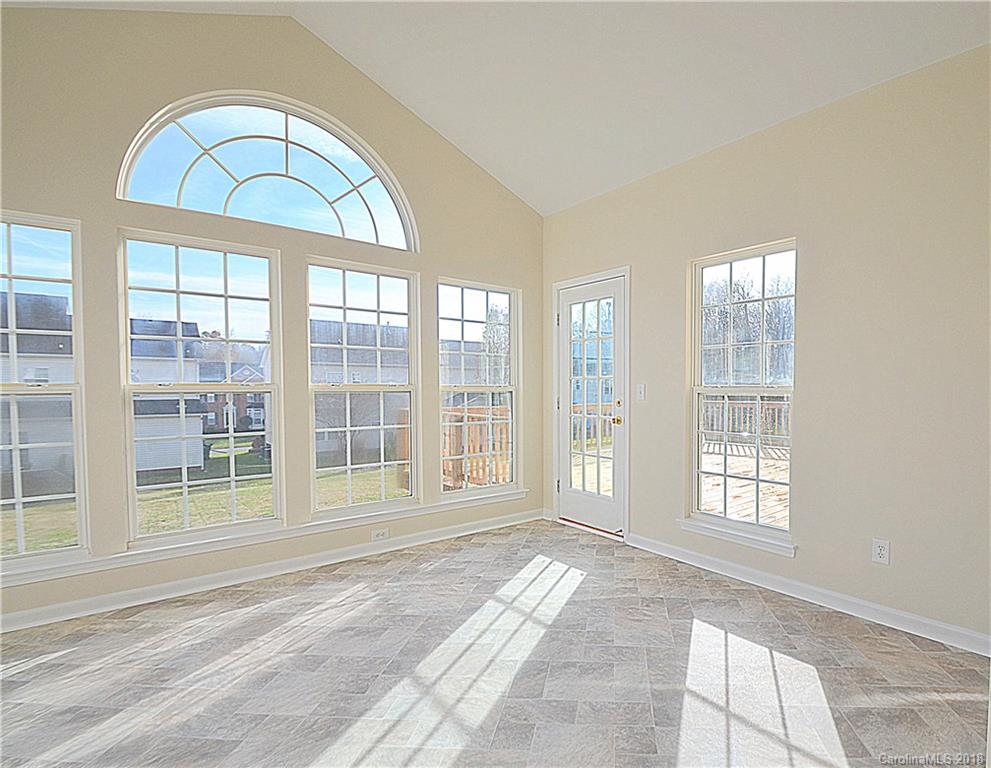 3933 Green Pasture Road Charlotte, NC 28269 - Photo 12 of 27