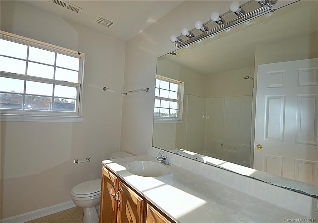 3933 Green Pasture Road Charlotte, NC 28269 - Photo 17 of 27