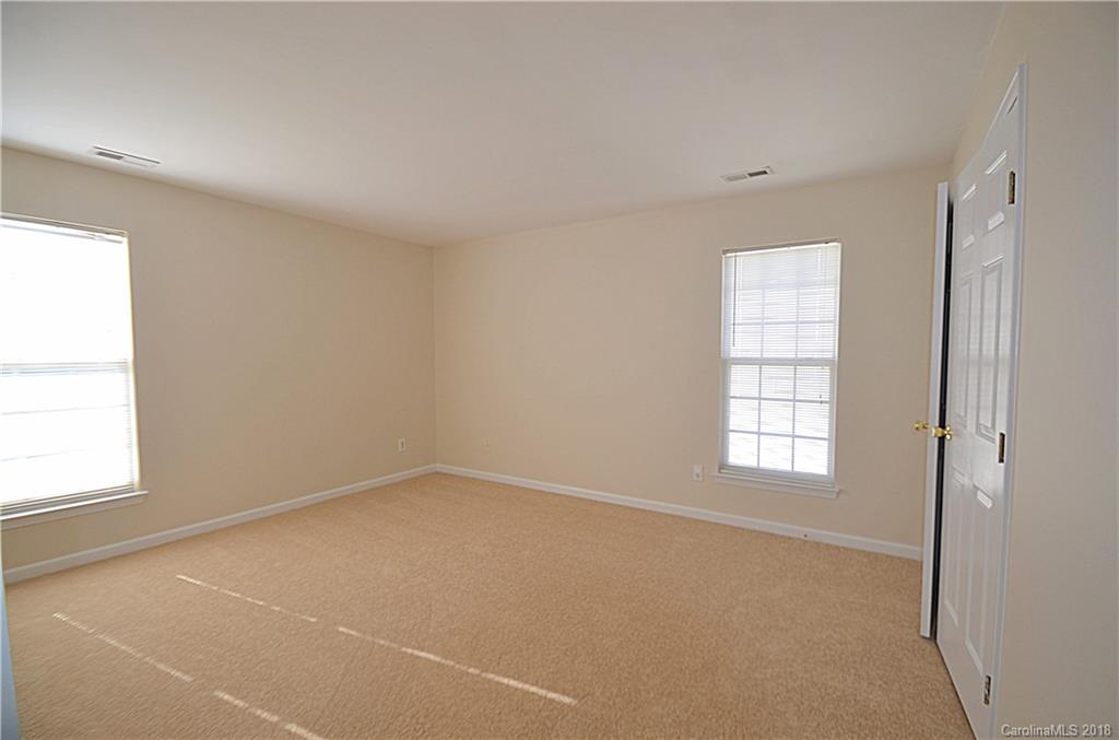 3933 Green Pasture Road Charlotte, NC 28269 - Photo 19 of 27