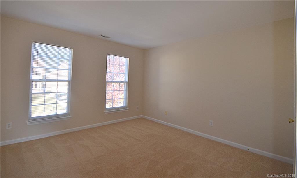 3933 Green Pasture Road Charlotte, NC 28269 - Photo 22 of 27
