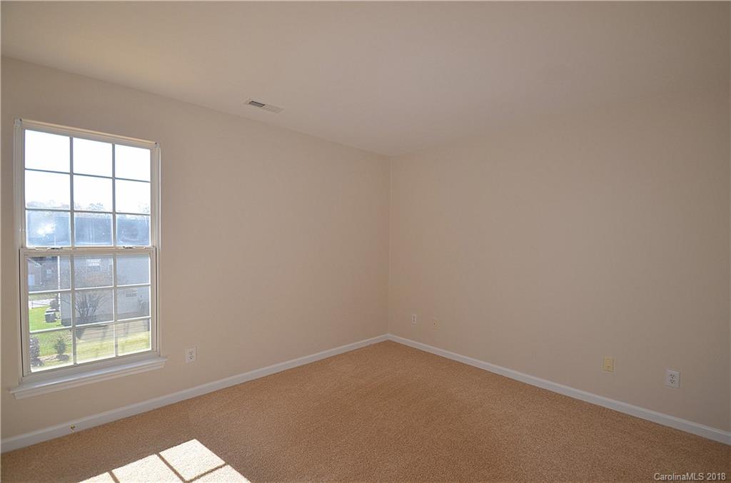 3933 Green Pasture Road Charlotte, NC 28269 - Photo 23 of 27