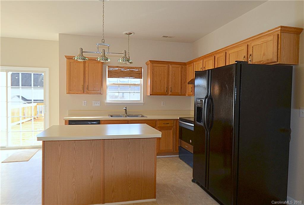 3933 Green Pasture Road Charlotte, NC 28269 - Photo 6 of 27