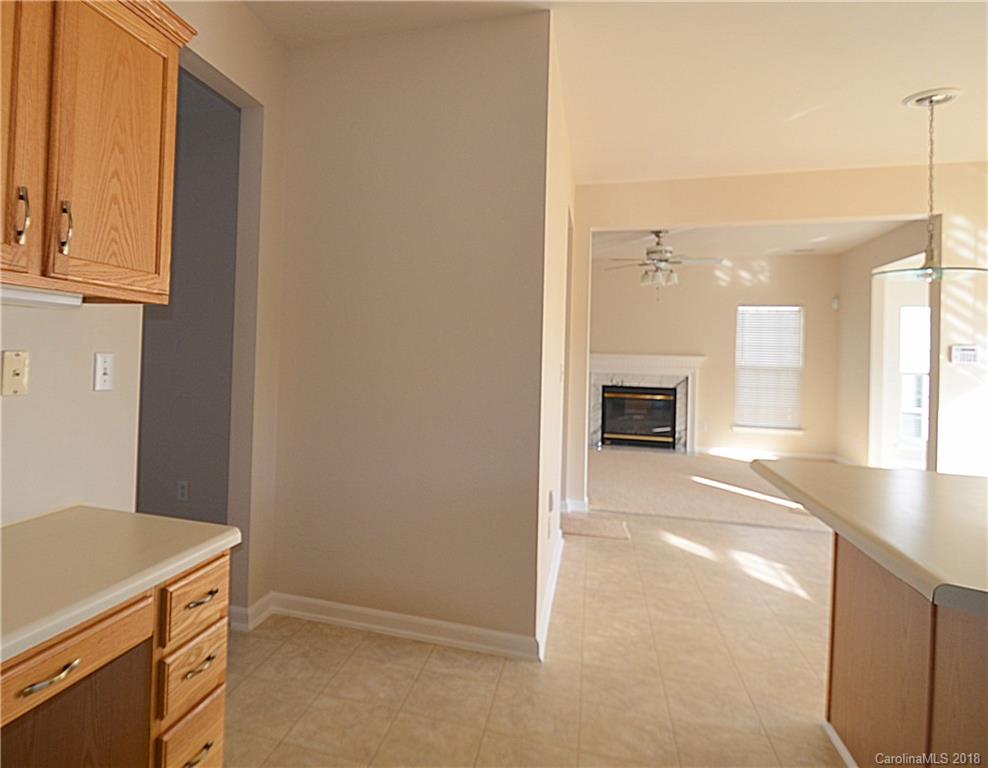 3933 Green Pasture Road Charlotte, NC 28269 - Photo 8 of 27
