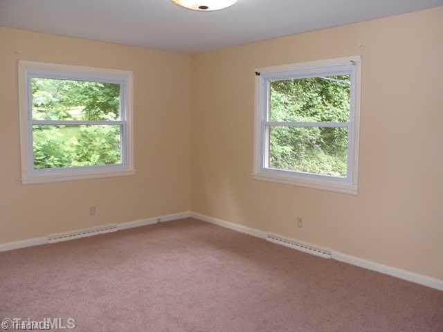 703 Overbrook Drive High Point, NC 27262 - Photo 8 of 16 Master Bedroom.