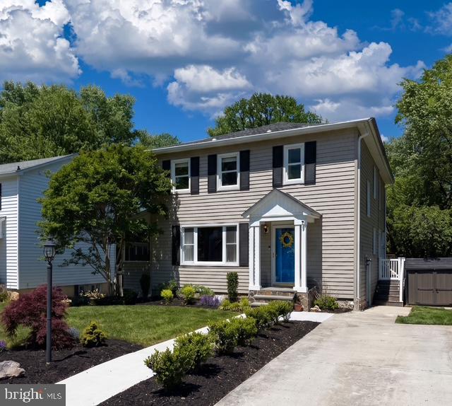 506 Brook Road Baltimore, MD 21286 - Photo 2 of 56 a front view of a house with a yard