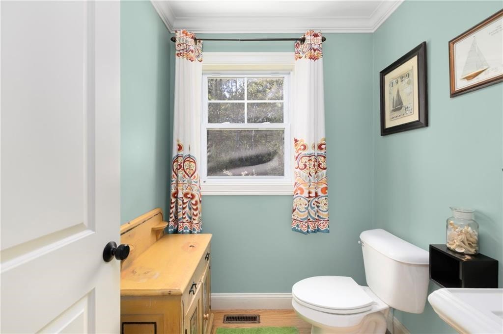 15 Victoria Lane Scituate, RI 02831 - Photo 14 of 50