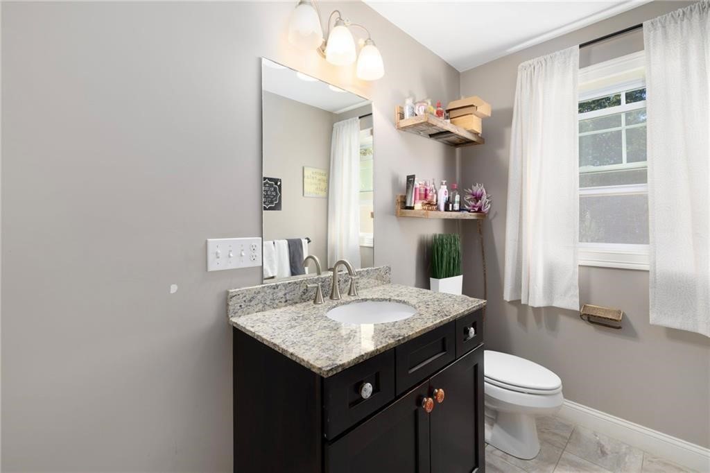 15 Victoria Lane Scituate, RI 02831 - Photo 30 of 50