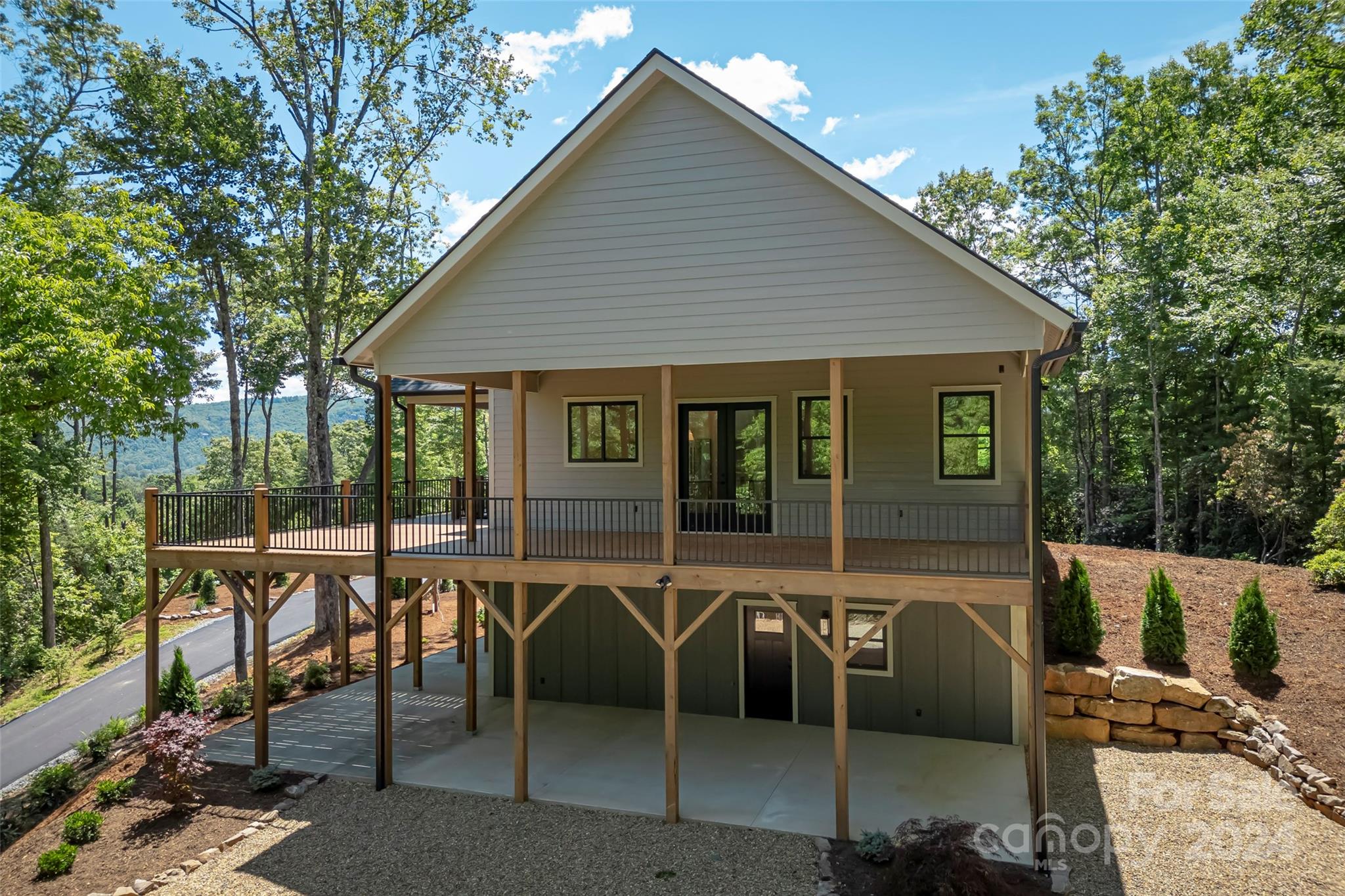 81 Still House Mountain Road Brevard, NC 28712 - Photo 4 of 46 Gallery Image 4