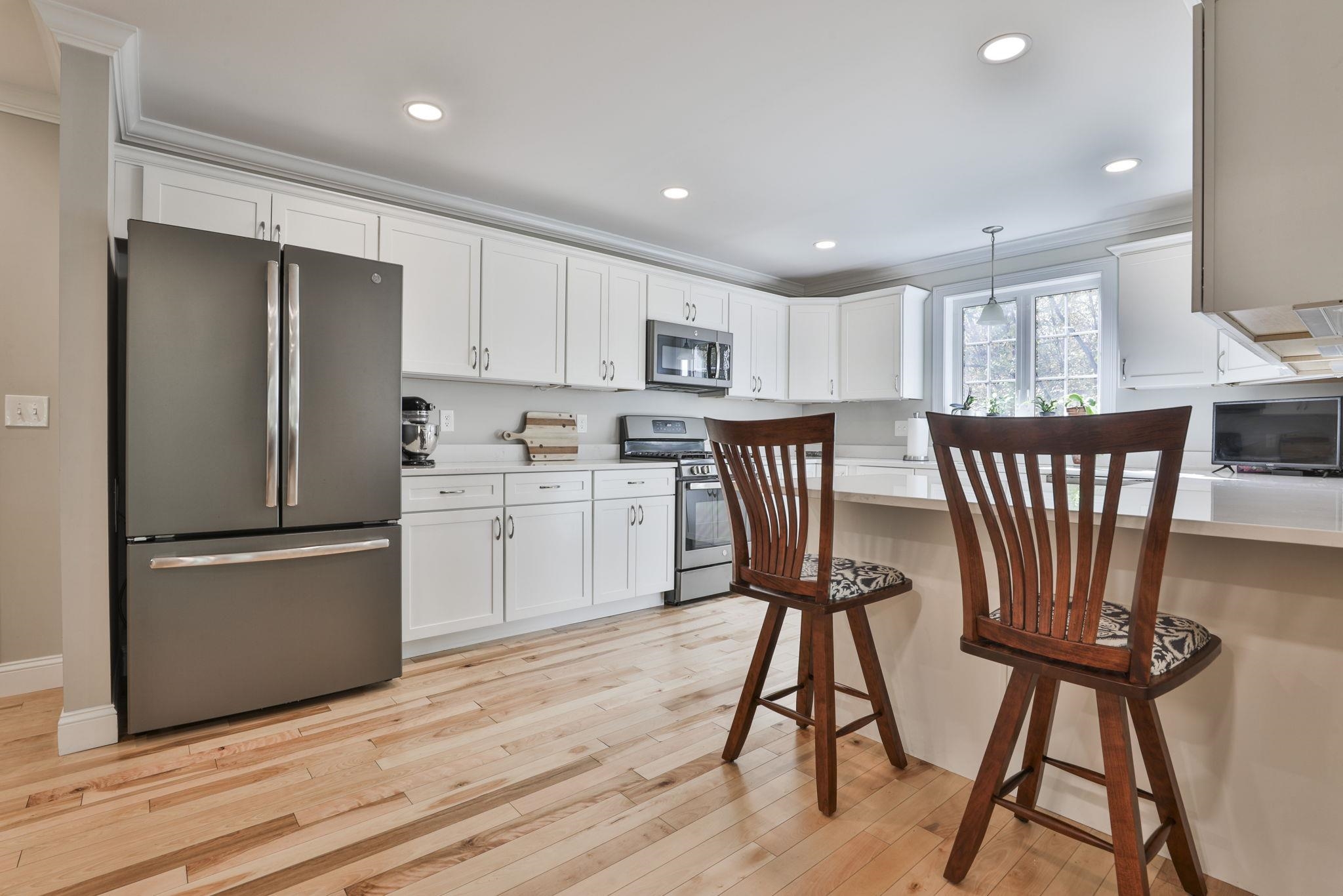 16 Strawberry Lane Hooksett, NH 03106 - Photo 11 of 39