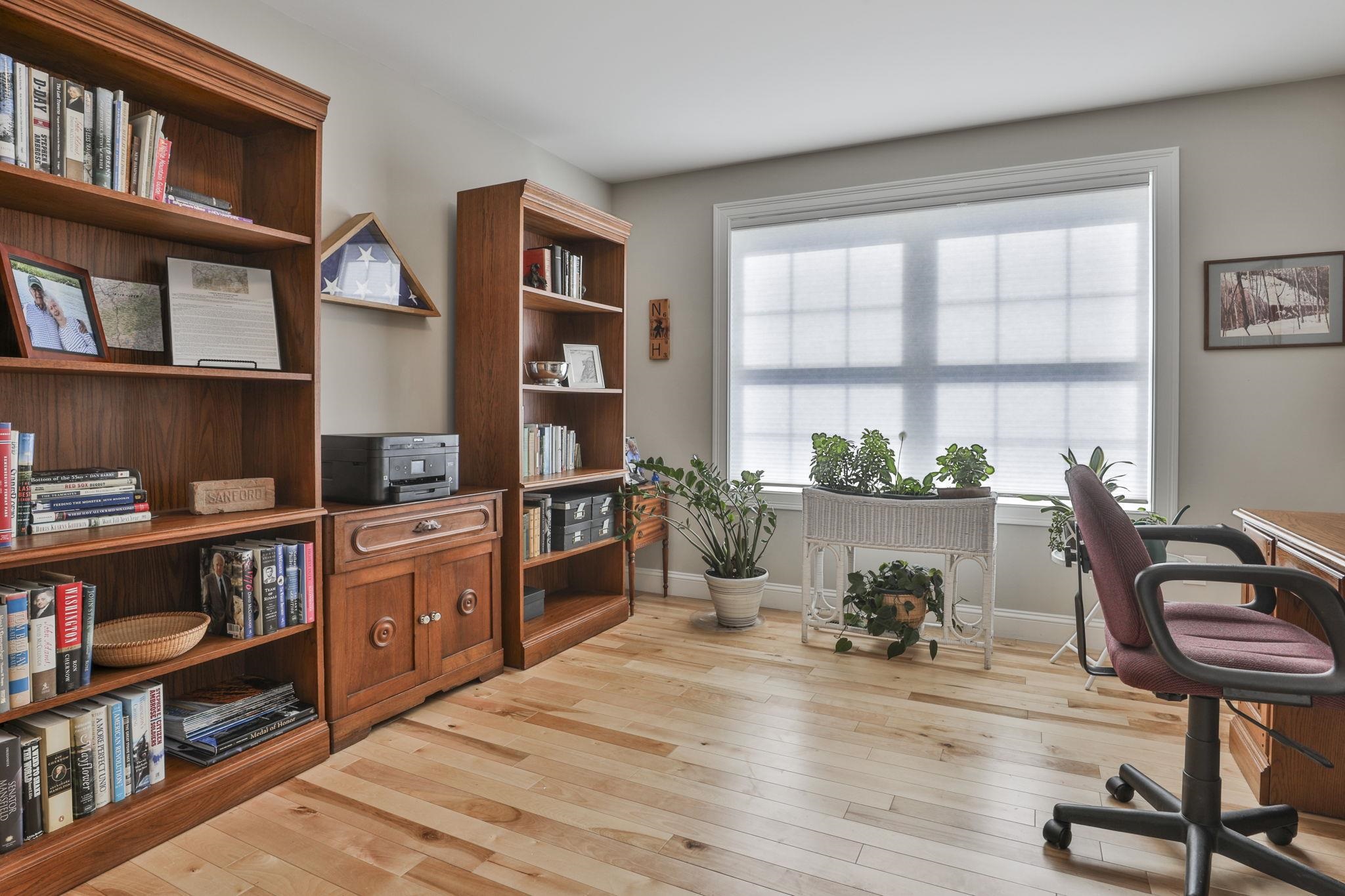 16 Strawberry Lane Hooksett, NH 03106 - Photo 12 of 39