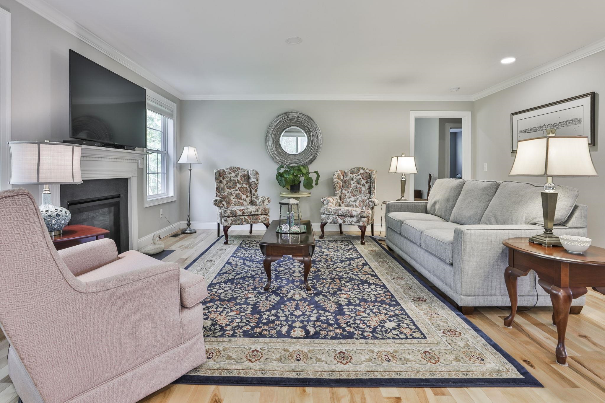 16 Strawberry Lane Hooksett, NH 03106 - Photo 22 of 39