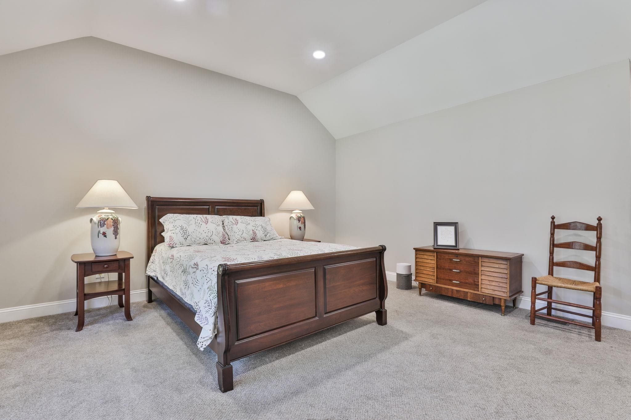 16 Strawberry Lane Hooksett, NH 03106 - Photo 25 of 39