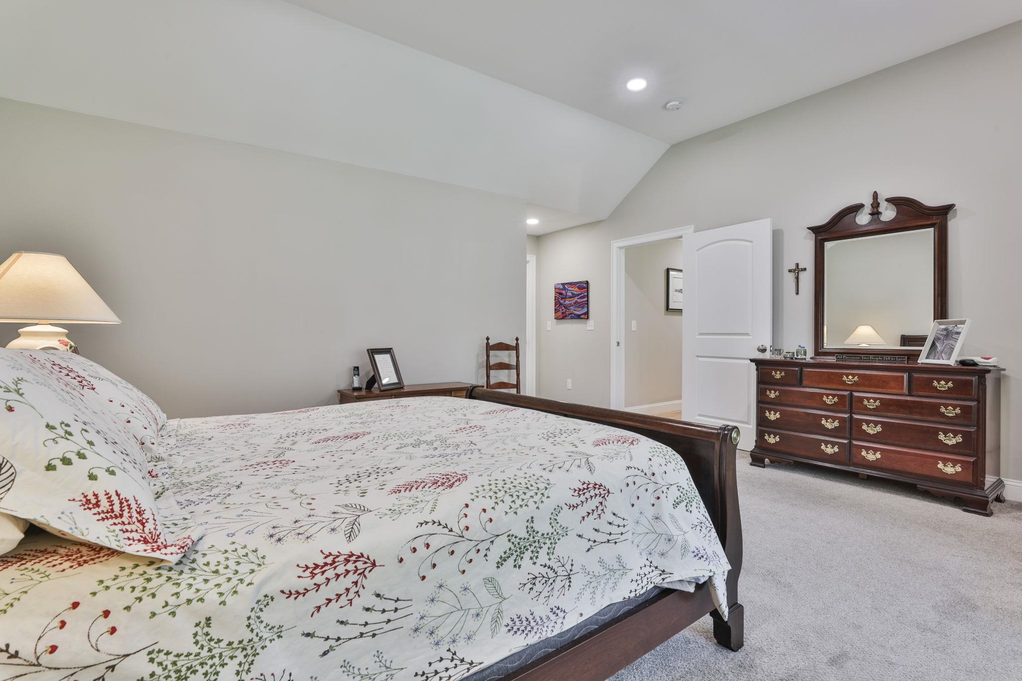 16 Strawberry Lane Hooksett, NH 03106 - Photo 26 of 39