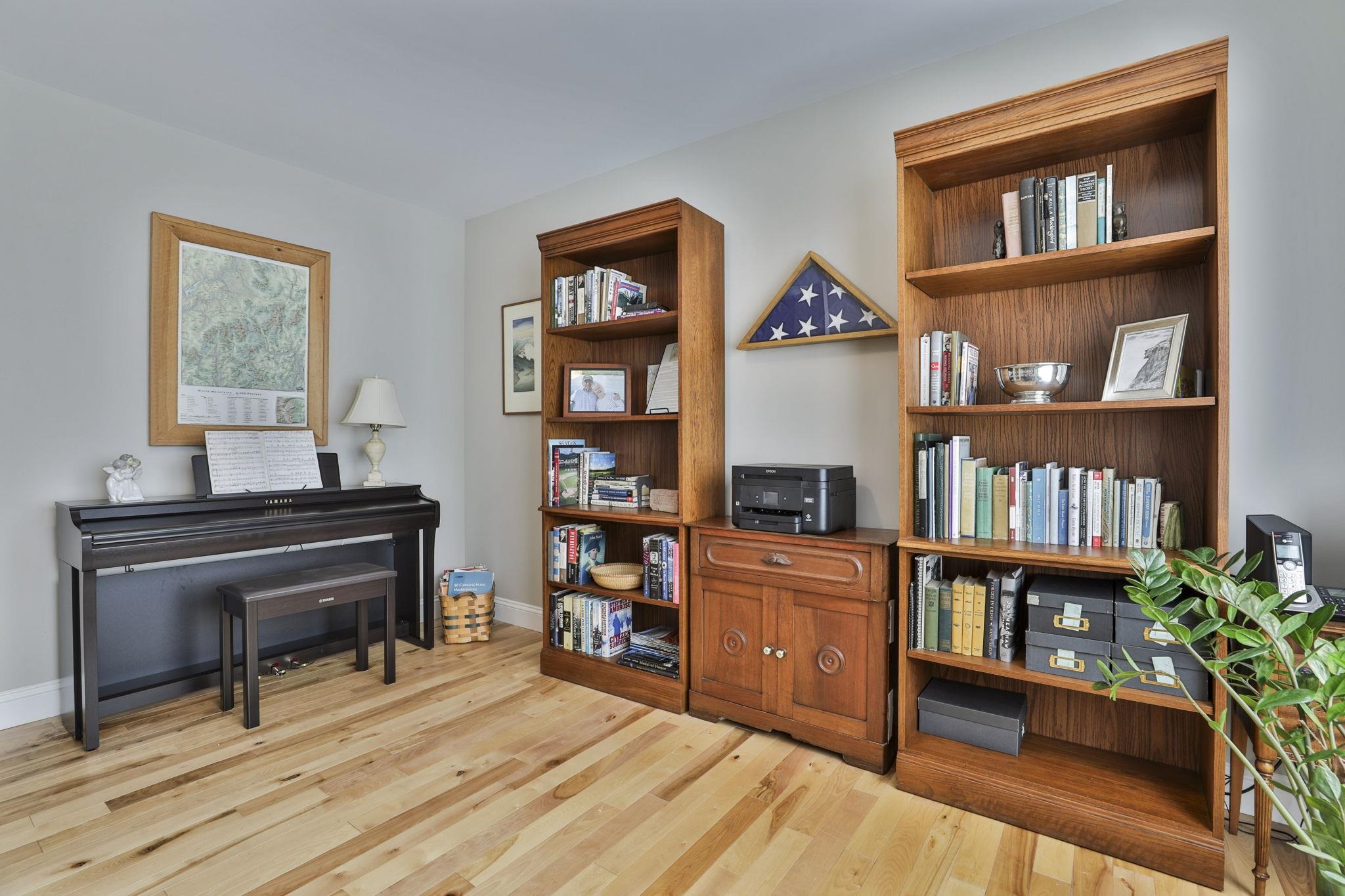 16 Strawberry Lane Hooksett, NH 03106 - Photo 31 of 39