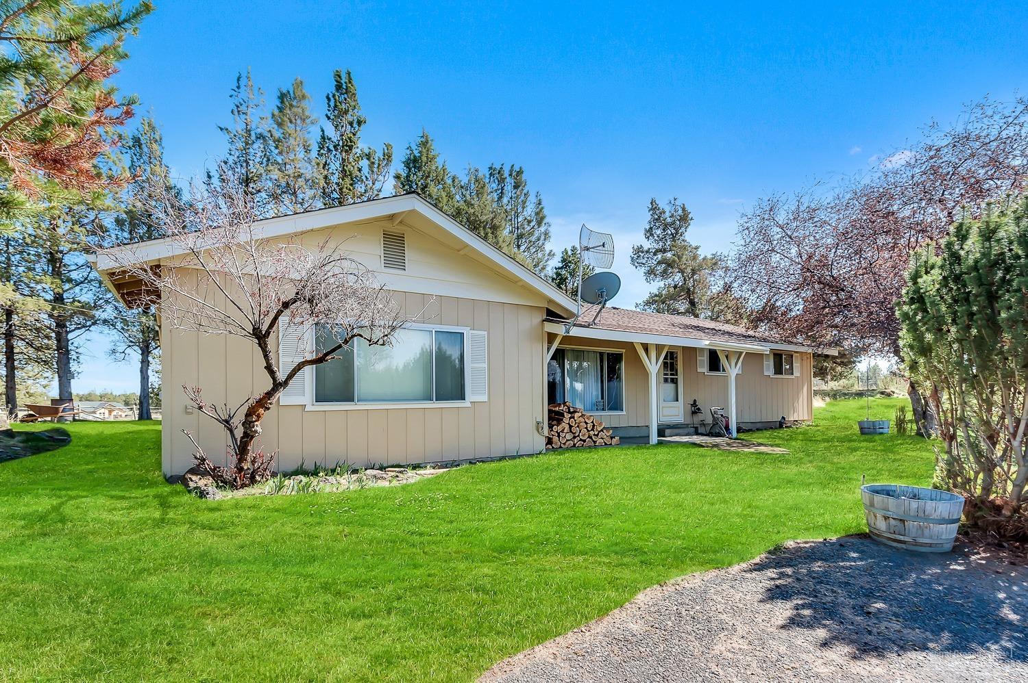 22835 Alfalfa Market Road Bend, OR 97701 - Photo 1 of 25 Primary Photo
