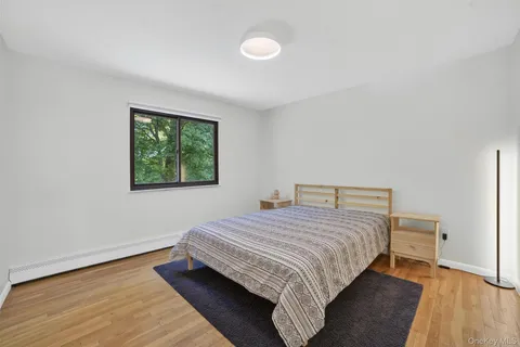 $995,000 | 8 Amalfi Drive, Cortlandt Manor, NY 10567