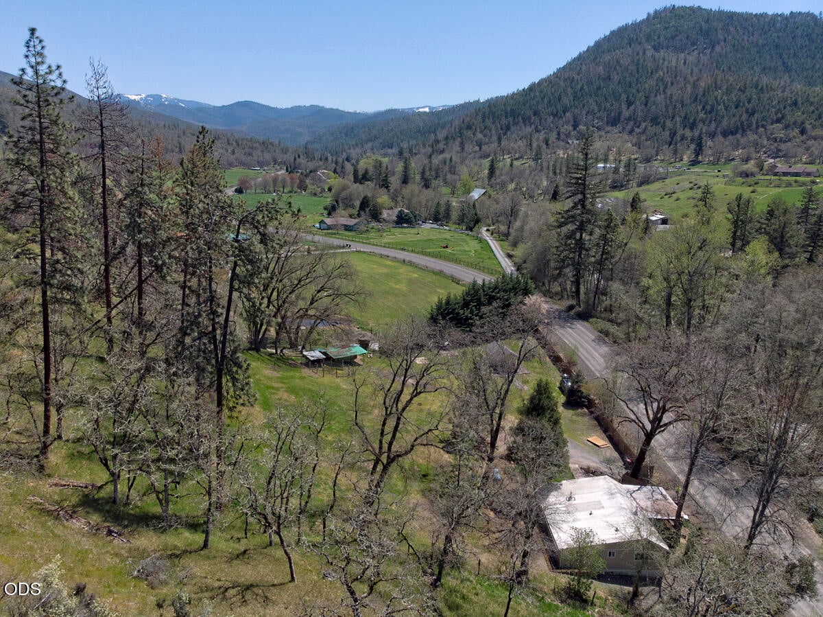3919 Little Applegate Road Jacksonville, OR 97530 - Photo 28 of 38 Gallery Image 28