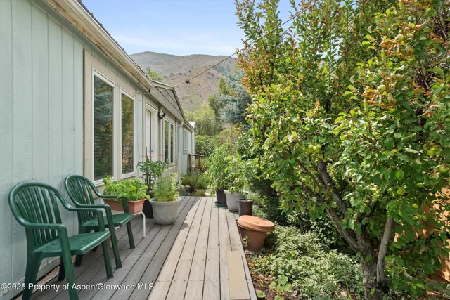 a view of house with patio outdoor seating