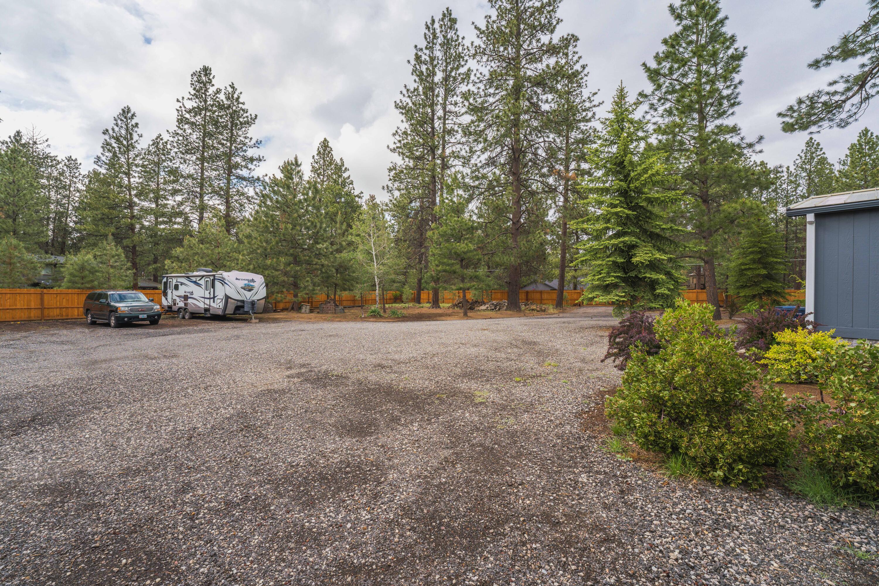 60263 Turquoise Road Bend, OR 97702 - Photo 15 of 61 Turquoise Road-14