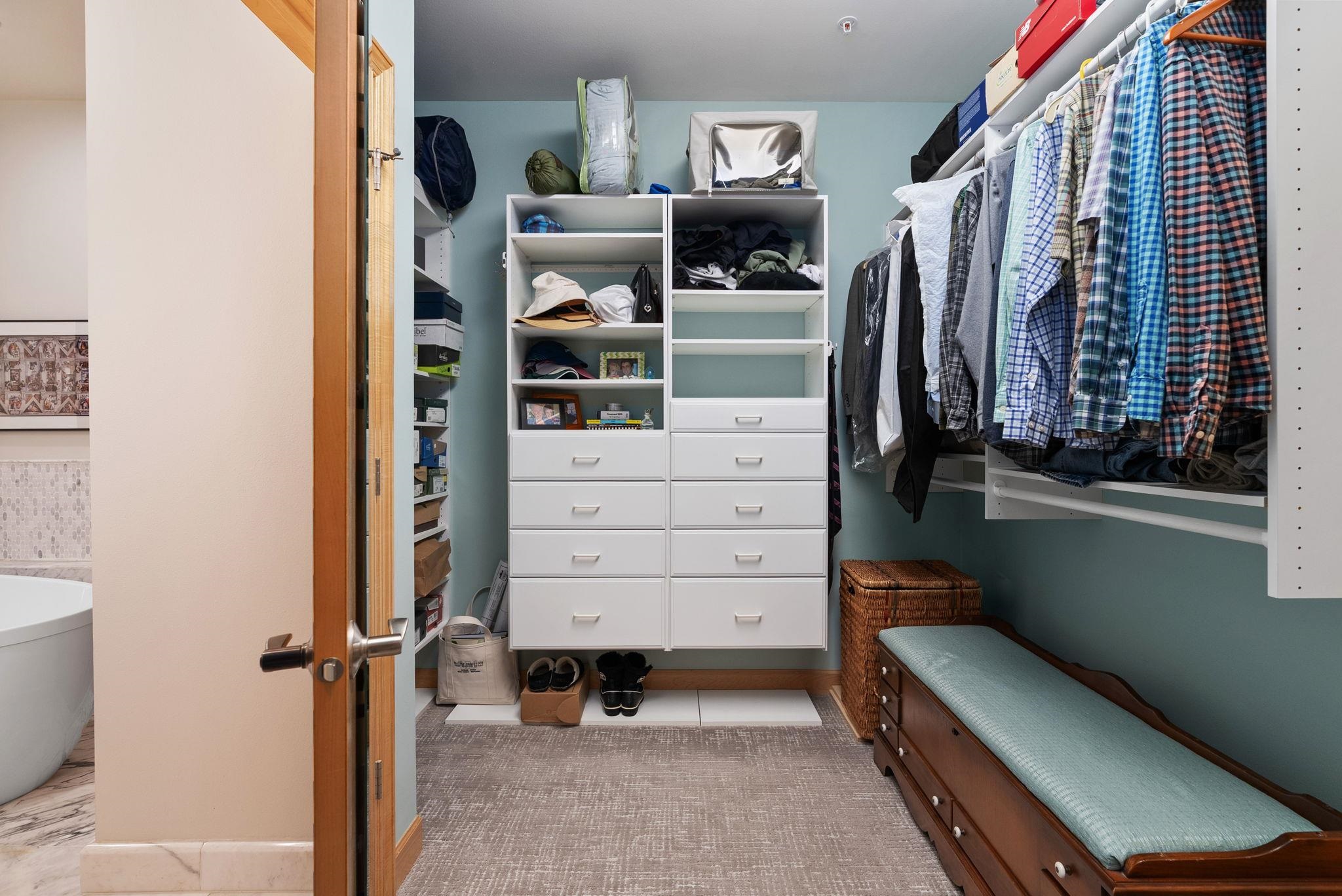 625 North Segoe Road, Unit 811 Madison, WI 53705 - Photo 17 of 47