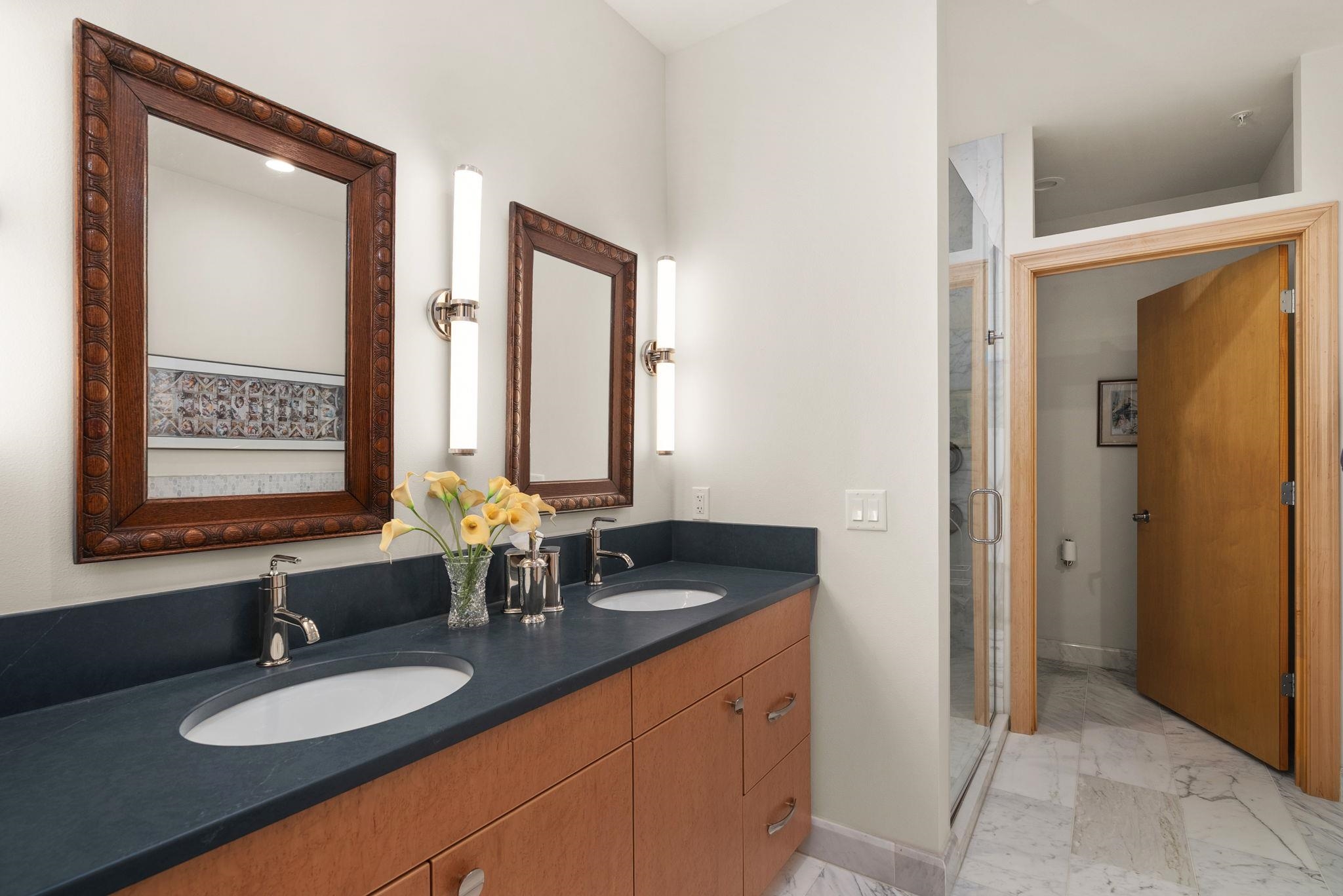 625 North Segoe Road, Unit 811 Madison, WI 53705 - Photo 19 of 47