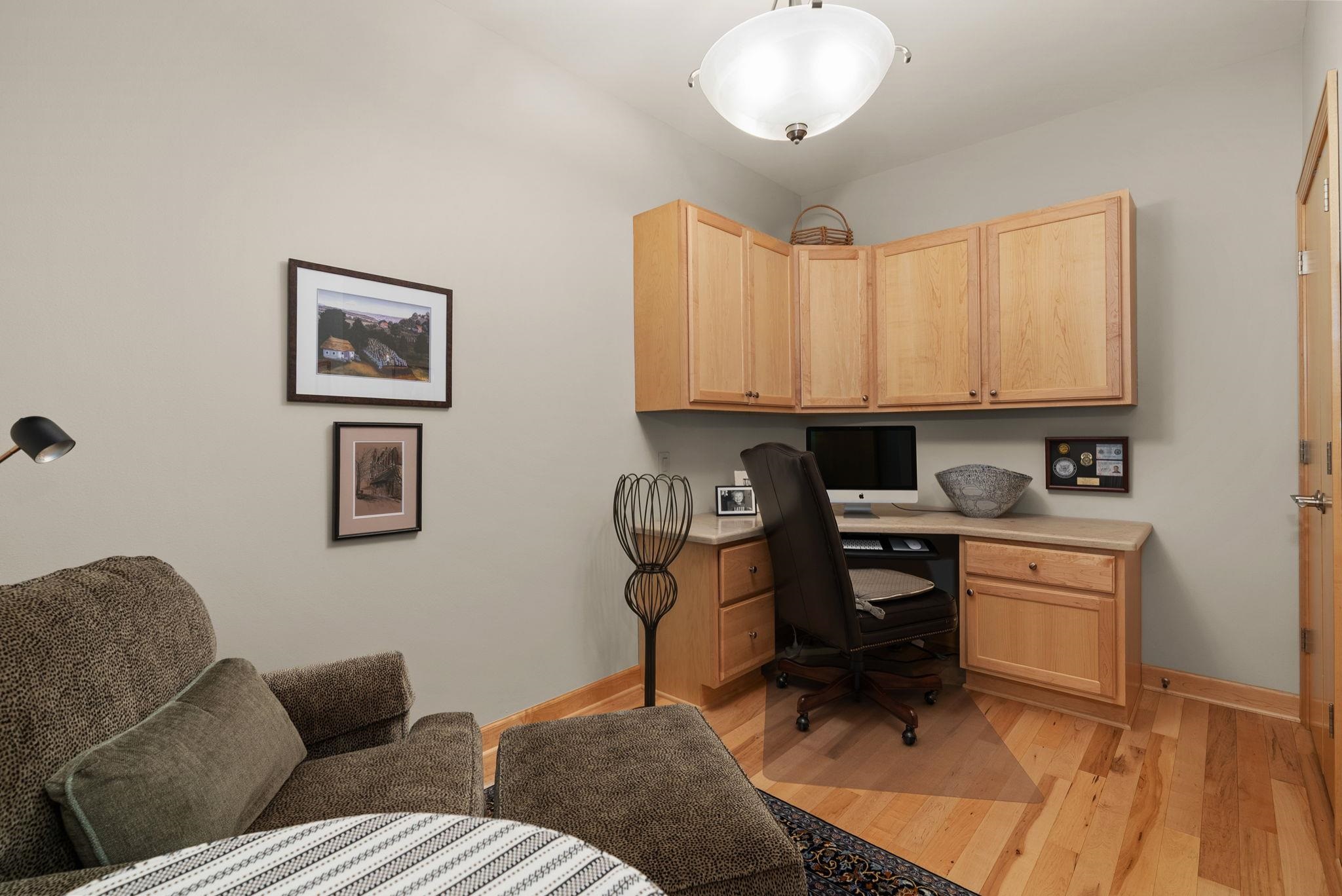 625 North Segoe Road, Unit 811 Madison, WI 53705 - Photo 22 of 47