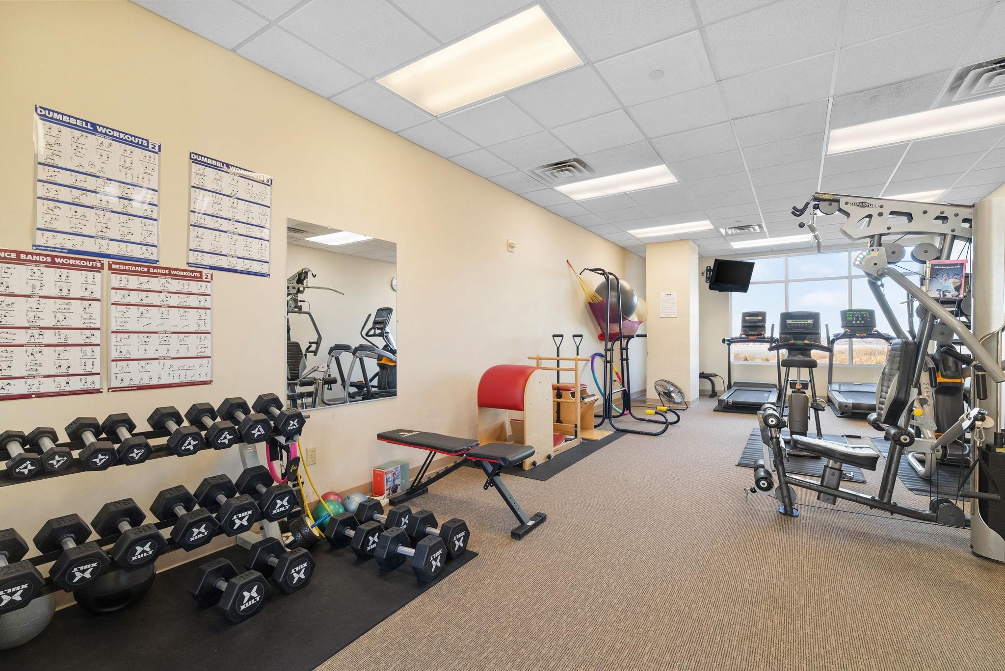 625 North Segoe Road, Unit 811 Madison, WI 53705 - Photo 34 of 47