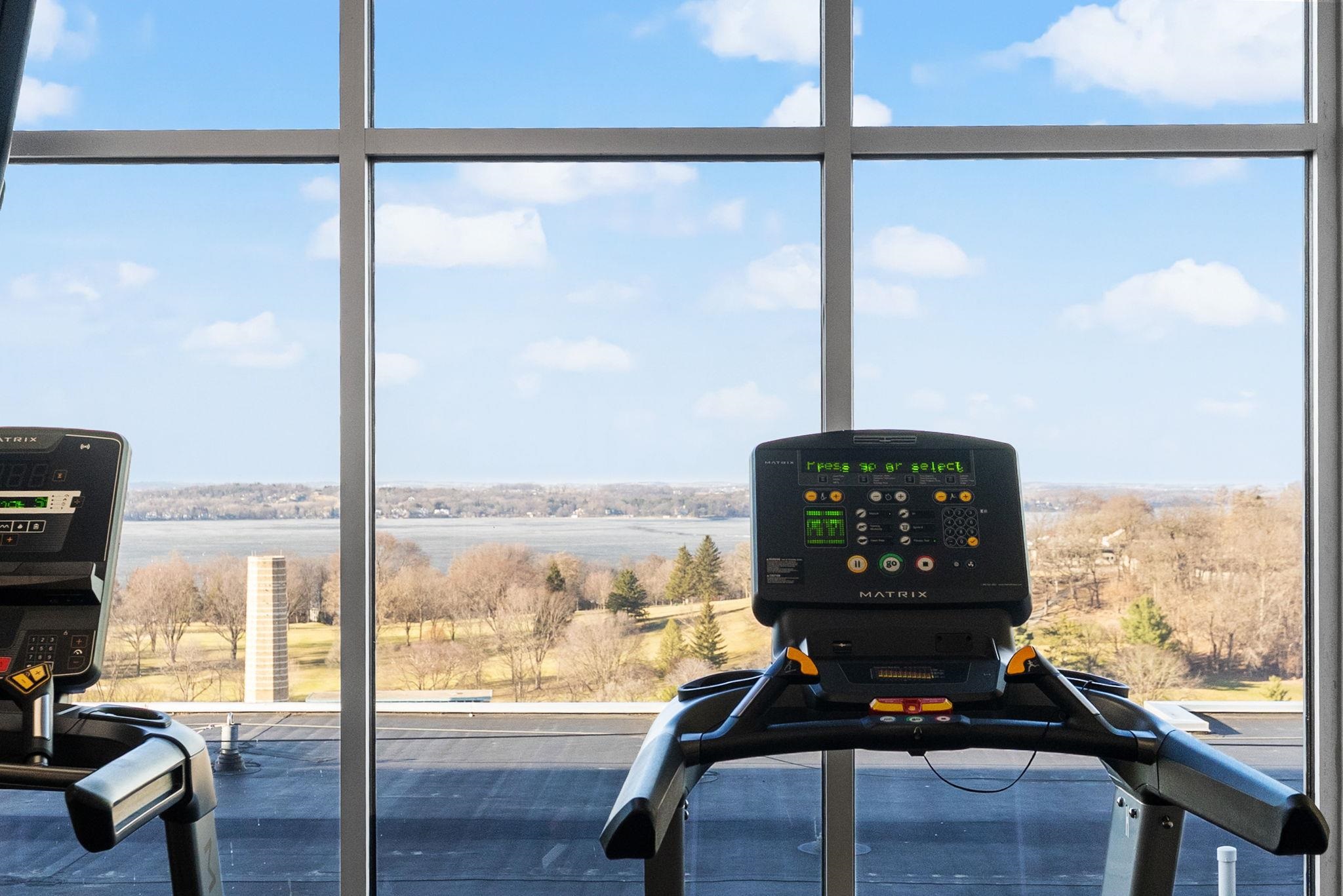 625 North Segoe Road, Unit 811 Madison, WI 53705 - Photo 36 of 47