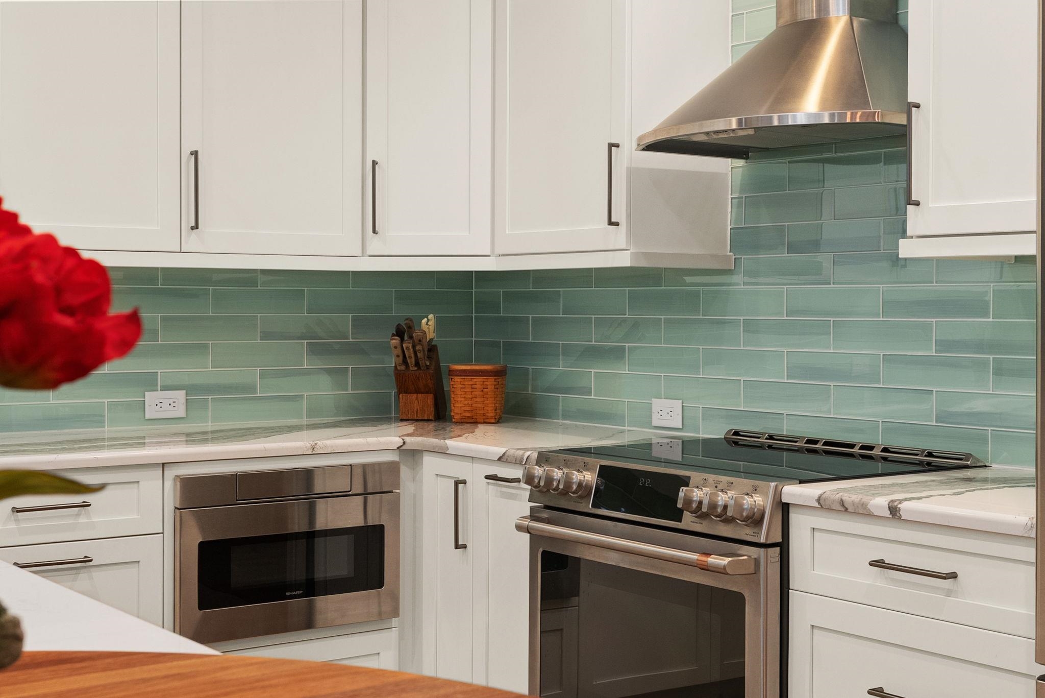 625 North Segoe Road, Unit 811 Madison, WI 53705 - Photo 7 of 47