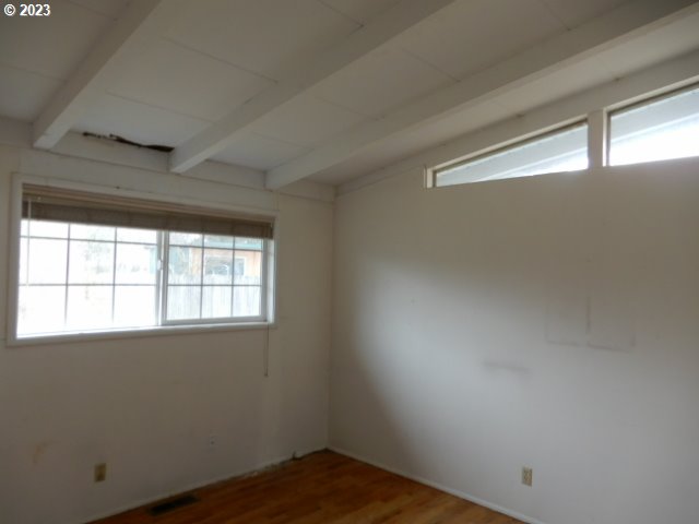 2455 Van Buren Street Eugene, OR 97405 - Photo 15 of 31 a view of an empty room and window