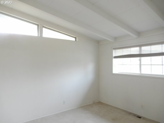 2455 Van Buren Street Eugene, OR 97405 - Photo 20 of 31 an empty room with a window